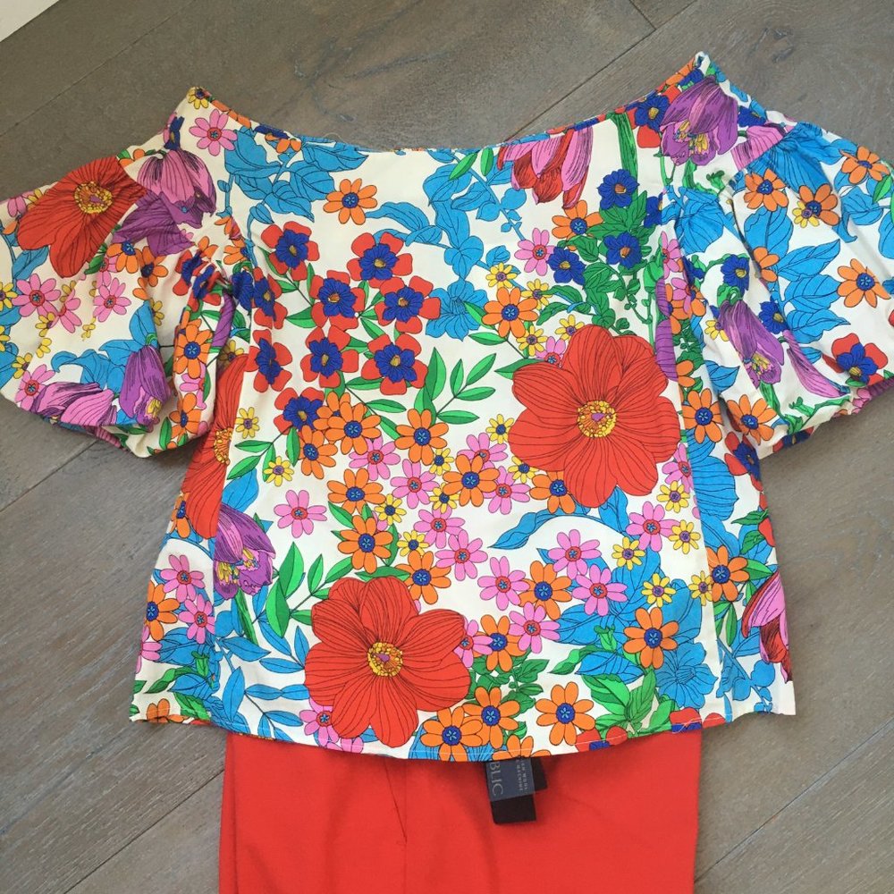 Summer Blouse - Picture 4 of 9